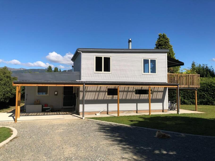 Fergus Hideaway Villa Te Anau Exterior foto